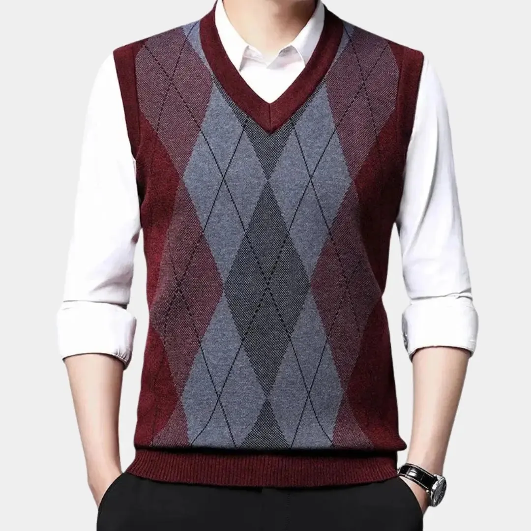 Academic Essential Knit Vest - Cross & Crown
