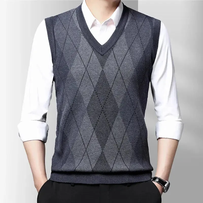 Academic Essential Knit Vest - Cross & Crown