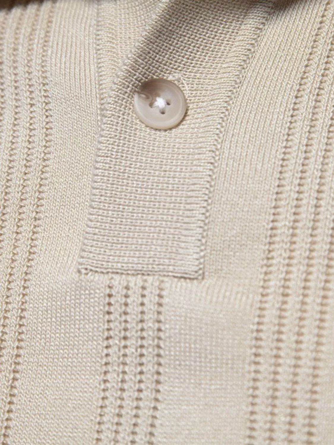 Collared Neck Short Sleeve Knit Polo