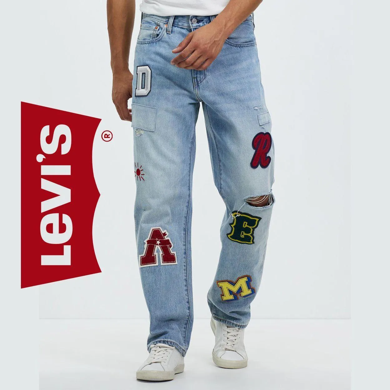 NWT - Levis 568 Stay Loose 'Folk Chaos" Mens Patch Jeans - Size 30